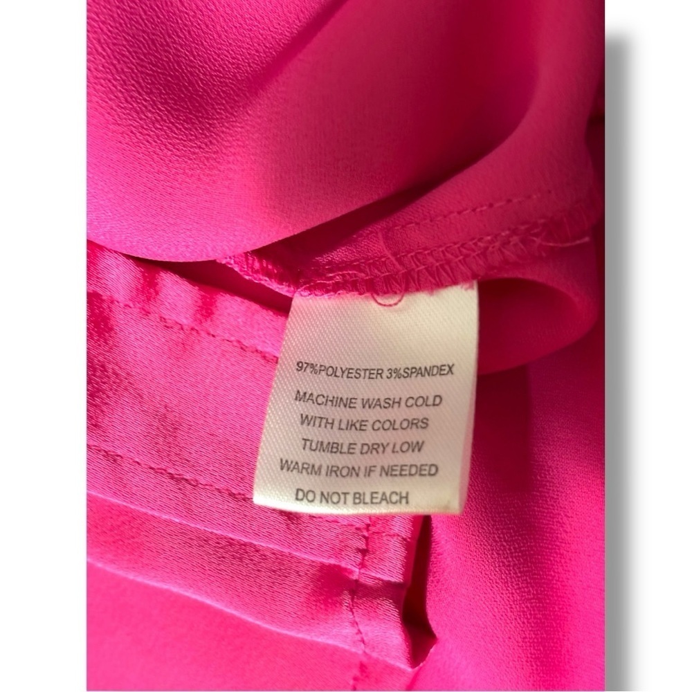 Blue Blossom Bright Pink Relaxed Button Down Shirt Long Cuffed Sleeve and Collar - Picture 7 of 14